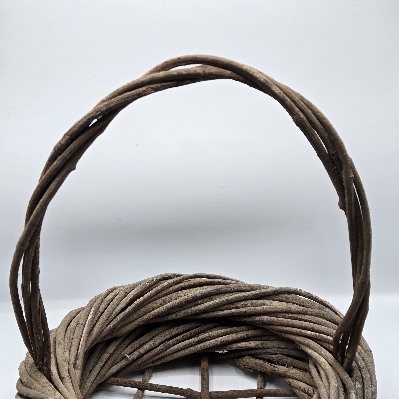 Cottage Core, Primative Grapevine Woven Basket With Handle 11"diameter 12"tall