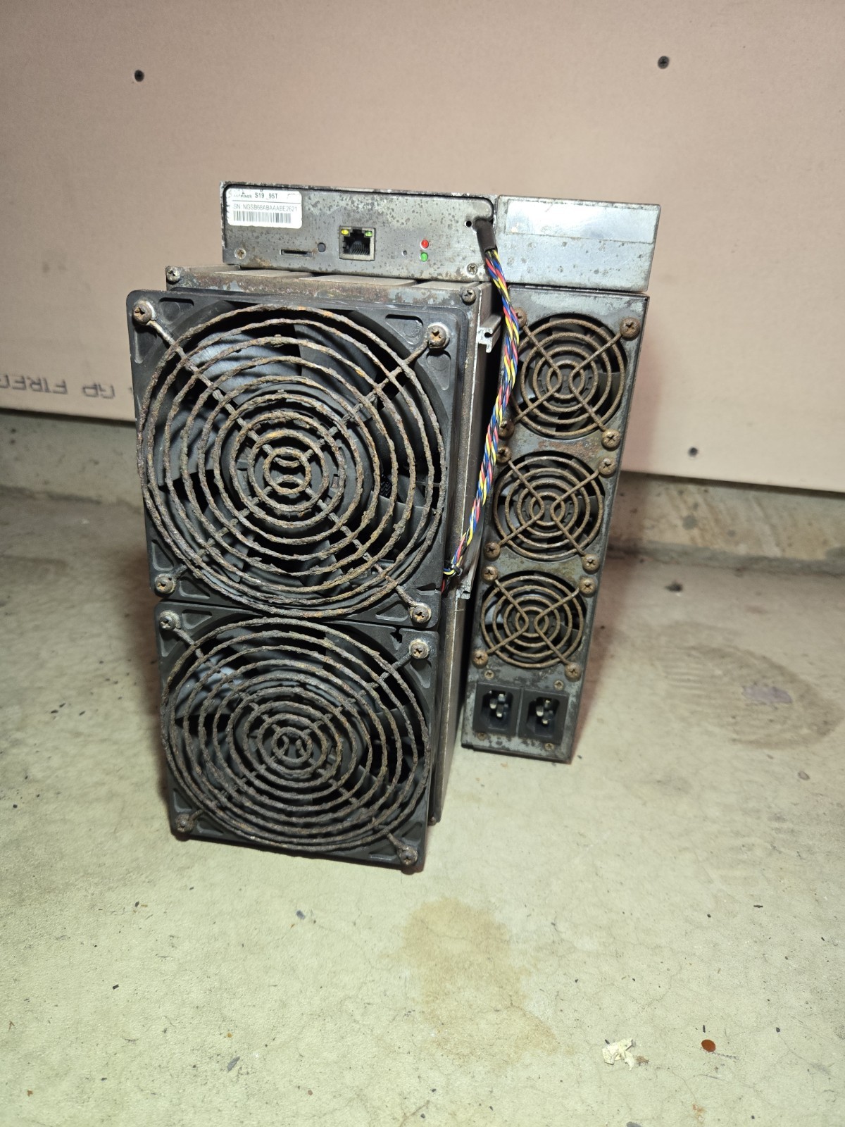 Bitmain Antminer S19 95TH Bitcoin ASIC Miner