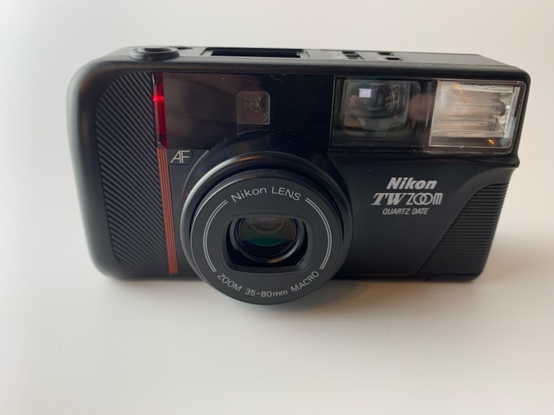 [Ex+5] Nikon TW Zoom Quartz Date 35-80mm Macro Lens 35mm Film Camera JAPAN ####B