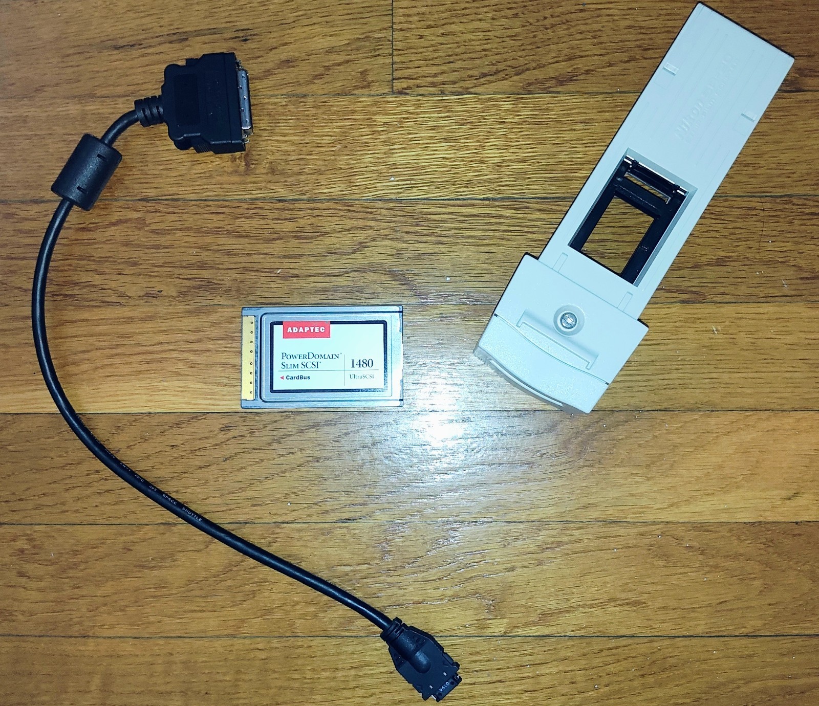 Nikon SA-20 Film Strip Feeder + Adaptec Slim SCSI 1480 PCMCIA card + SCSI Cable