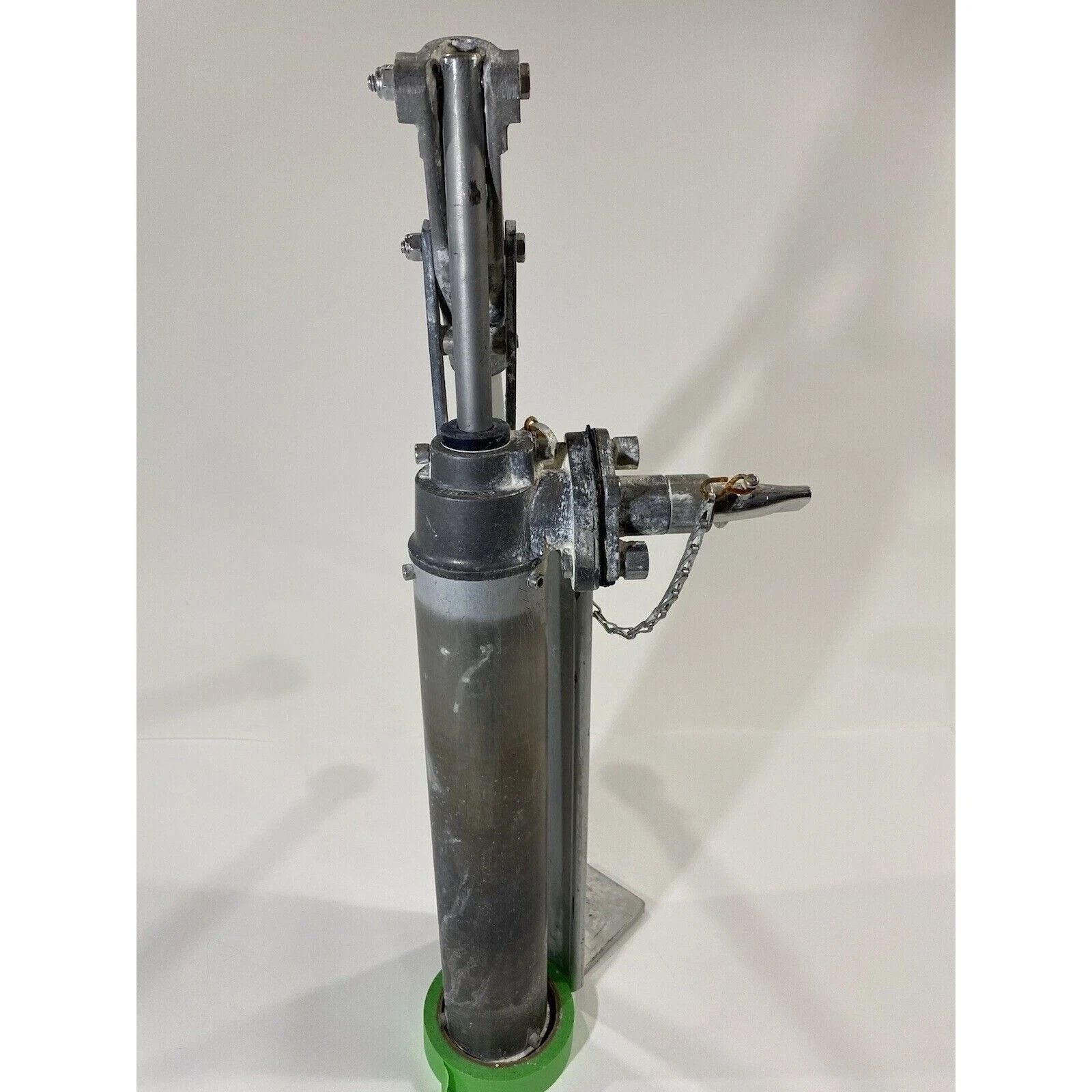 🔥 Used Columbia Drywall Loading Pump - Easy Clean for Fast-Set Compound 🔥