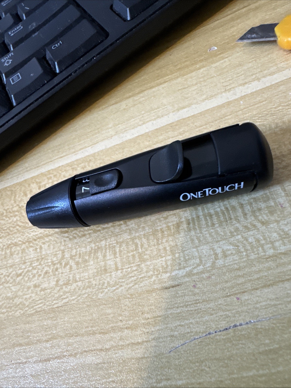 x1 Original One Touch NEW Lancing Device Black Yes Black. New  Rare