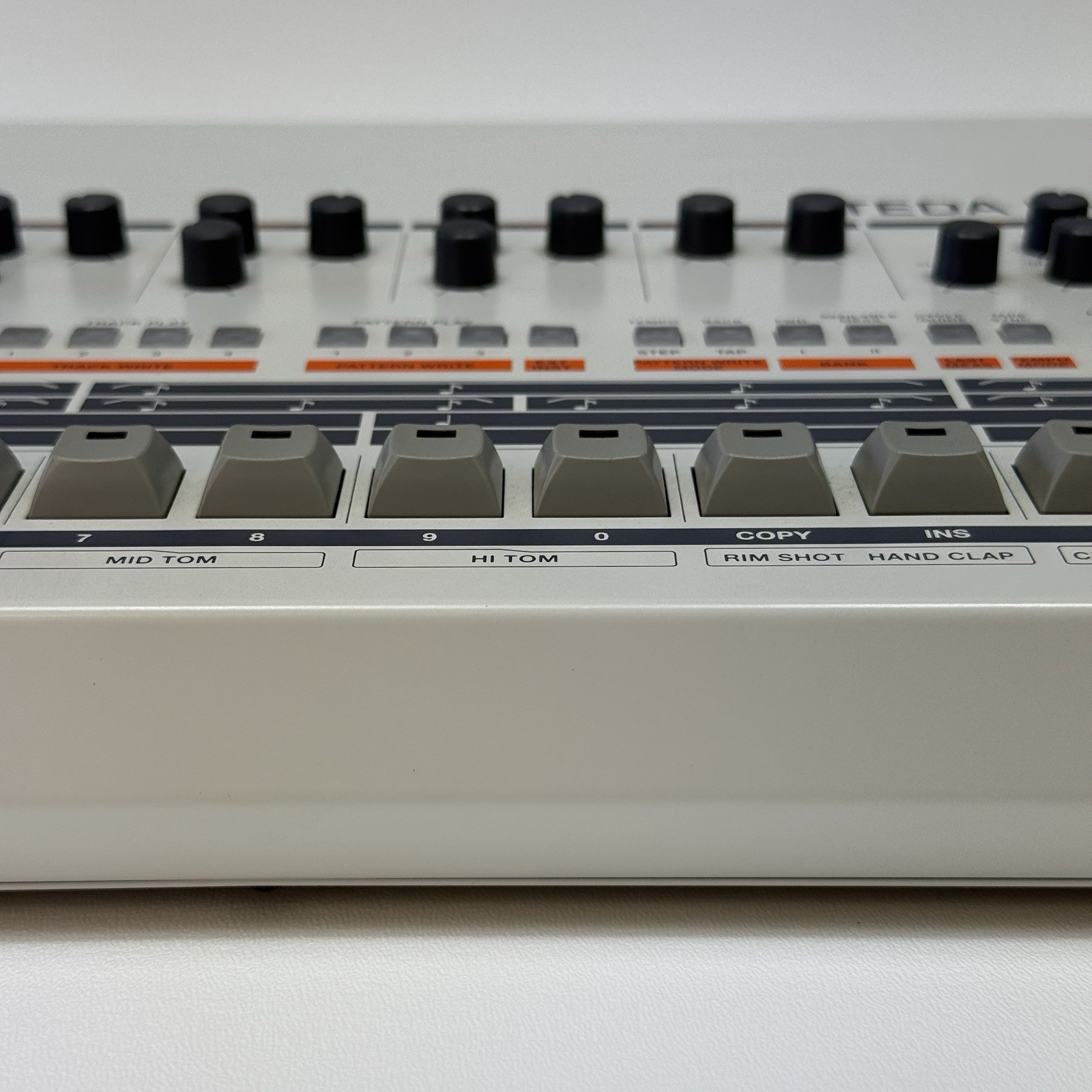 Steda Electronics SR-909 Analog Drum Machine TR-909 Clone Tested Works Excellent