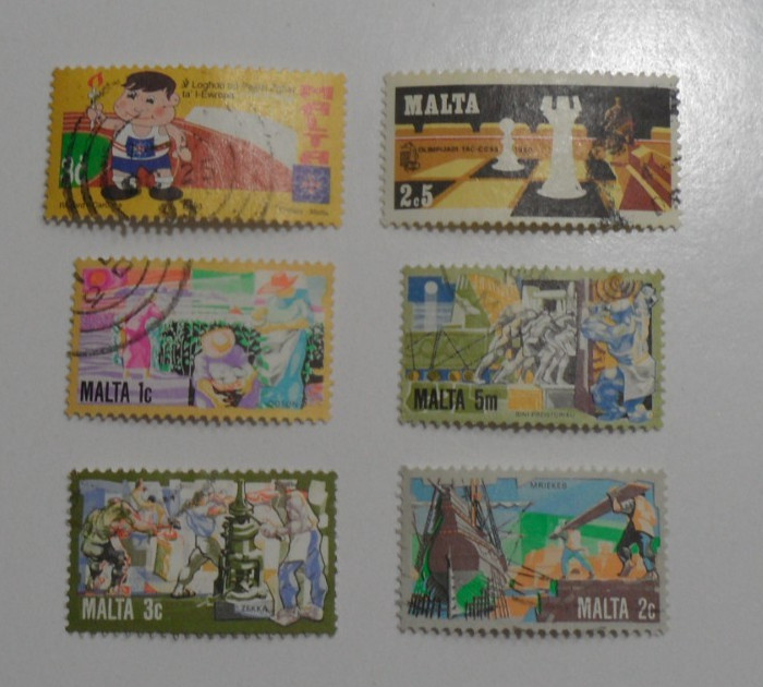 STAMPMART : MALTA DIFFERENT FINE USED STAMPS - CHESS SPORTS