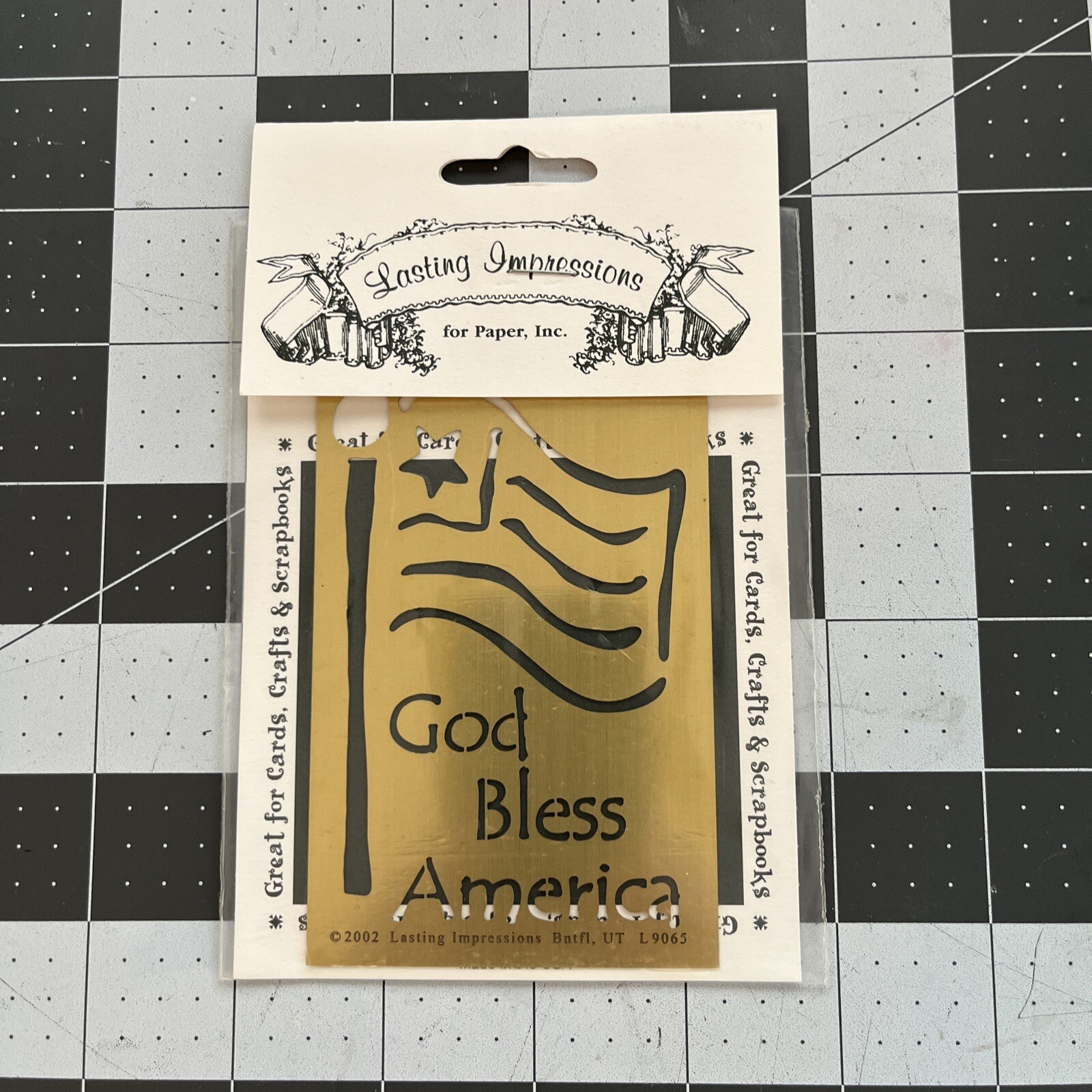 Lasting Impressions Retired Brass Embossing Template * God Bless America