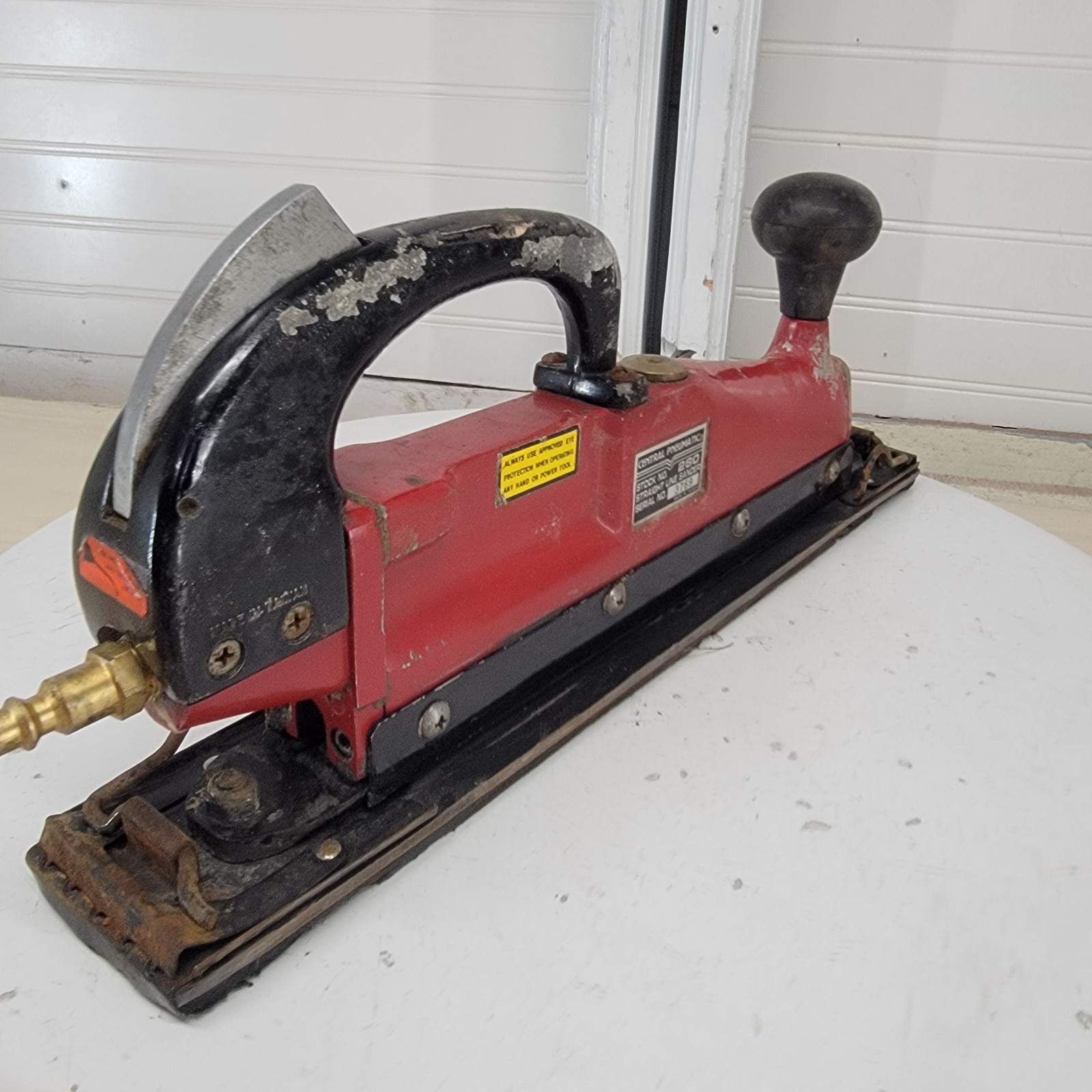 Central Pneumatic 280 Straight Line Air Sander Tested Working Long Board