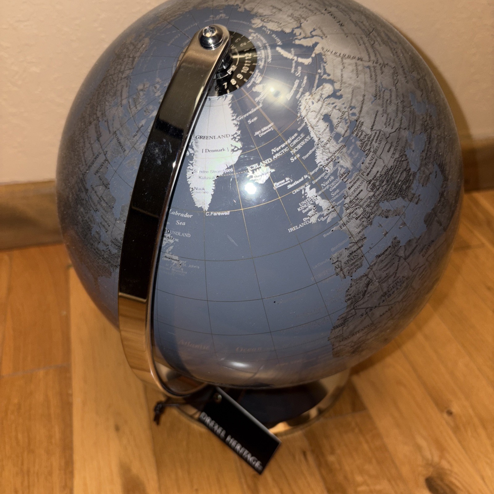 NWT Drexel Heritage World Silver Globe Chrome Metal Base