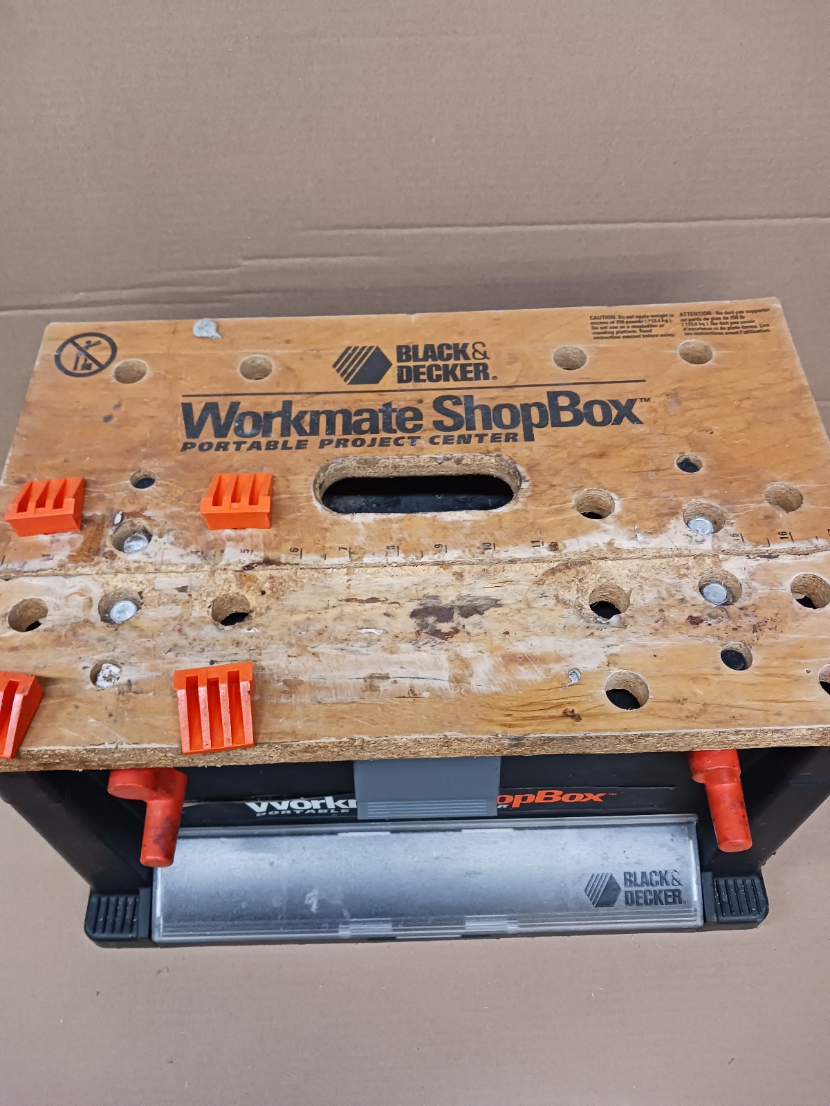 Black & Decker WORKMATE Shop Box Portable Project Center w/ 4 Peg Stops - Nice