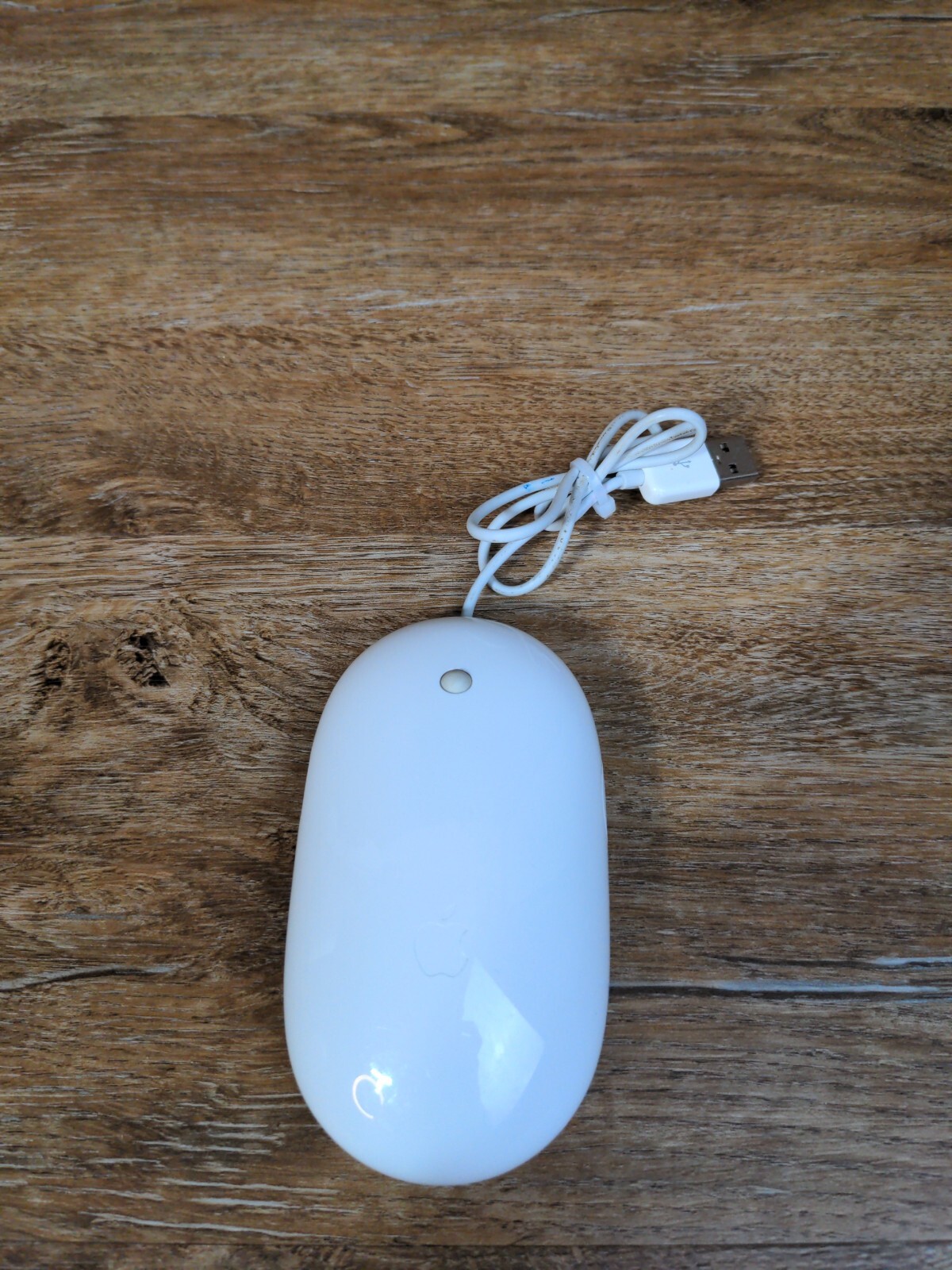 Genuine OEM Apple A1152 USB Wired Mighty Mouse Optical White EMC 2058