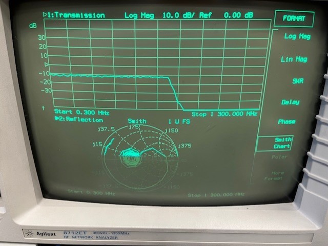 HP / KEYSIGHT / AGILENT 8712ET RF NETWORK ANALYZER 300kHz - 1.3GHz (70 Ohm)