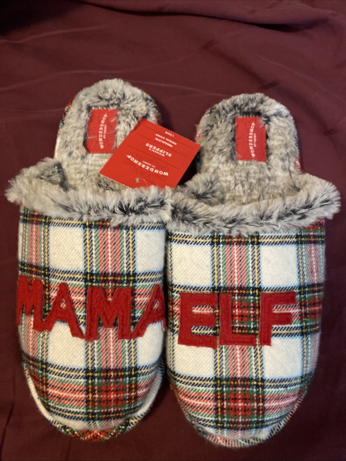 Wondershop Mama Elf Women's Christmas Slide Slippers Plaid Red Size Medium (7-8)