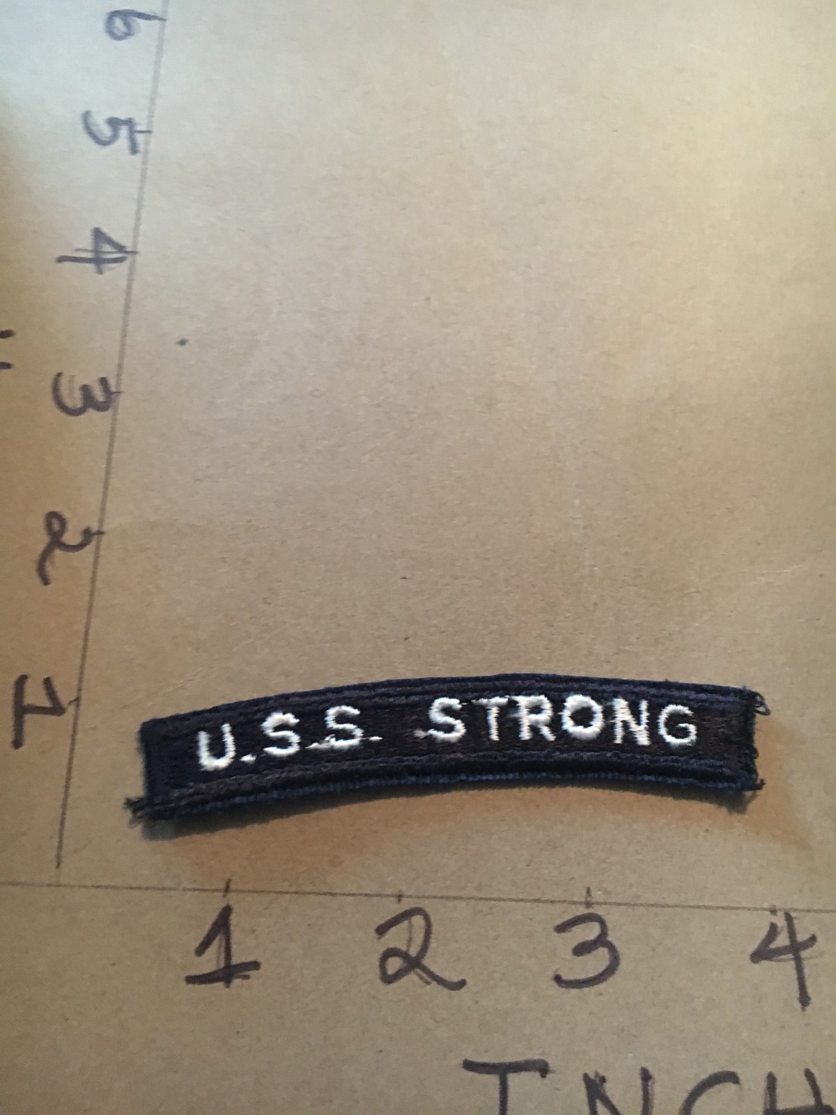 US NAVY SHOULDER STRIP TAB *** rocker *** Patch USS Strong