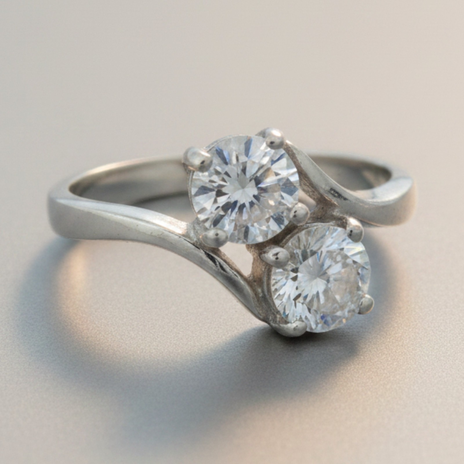 Stylish Sterling Silver Ring Solid 925 With 2X5.5mm Cubic Zirconia Handmade