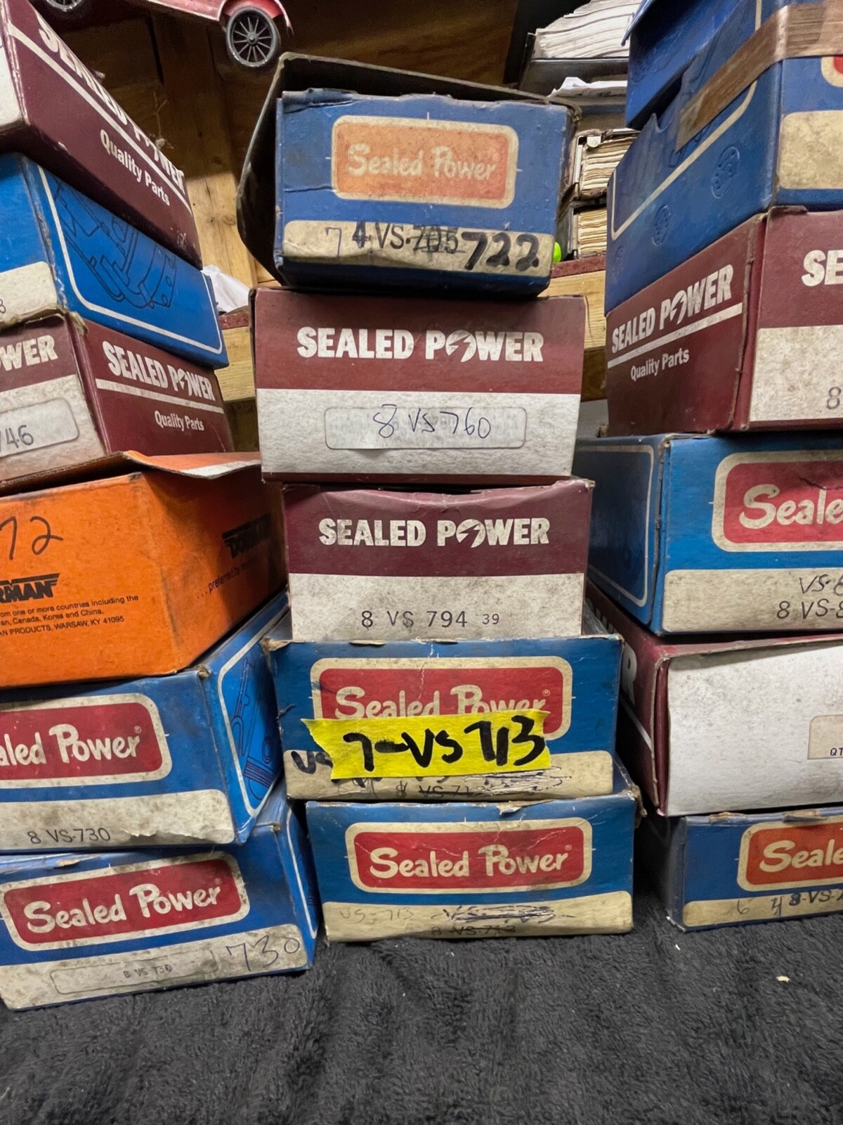 nos sealed power vs794  keller. """" READ THE LISTING """" 8 of them
