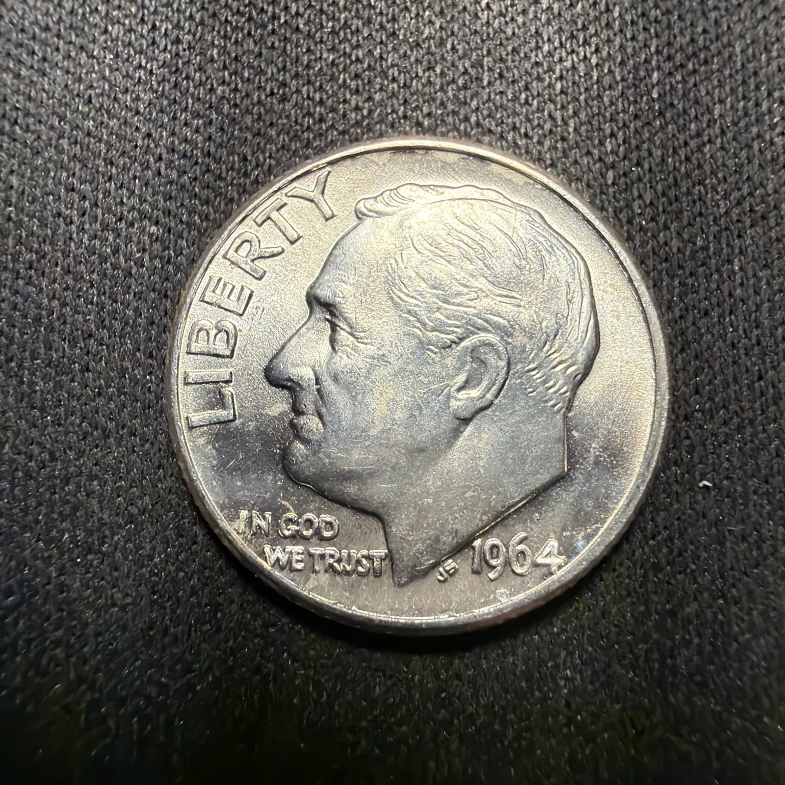 1964 D 10¢ Roosevelt Dime Gem BU UNC - Free Shipping - FS1