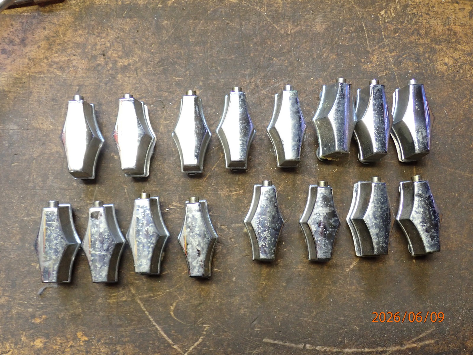 16 VINTAGE FIBES DRUM LUGS