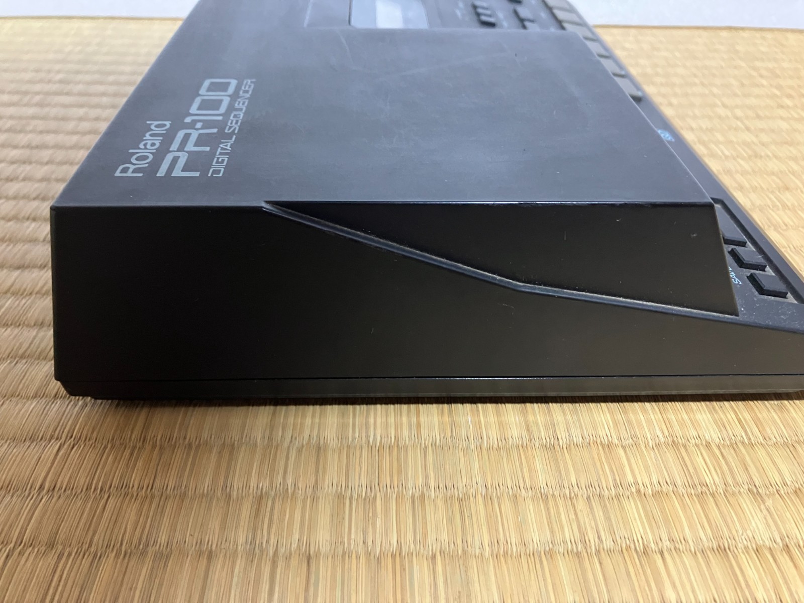 ROLAND PR-100 DIGITAL MIDI SEQUENCER Used From Japan