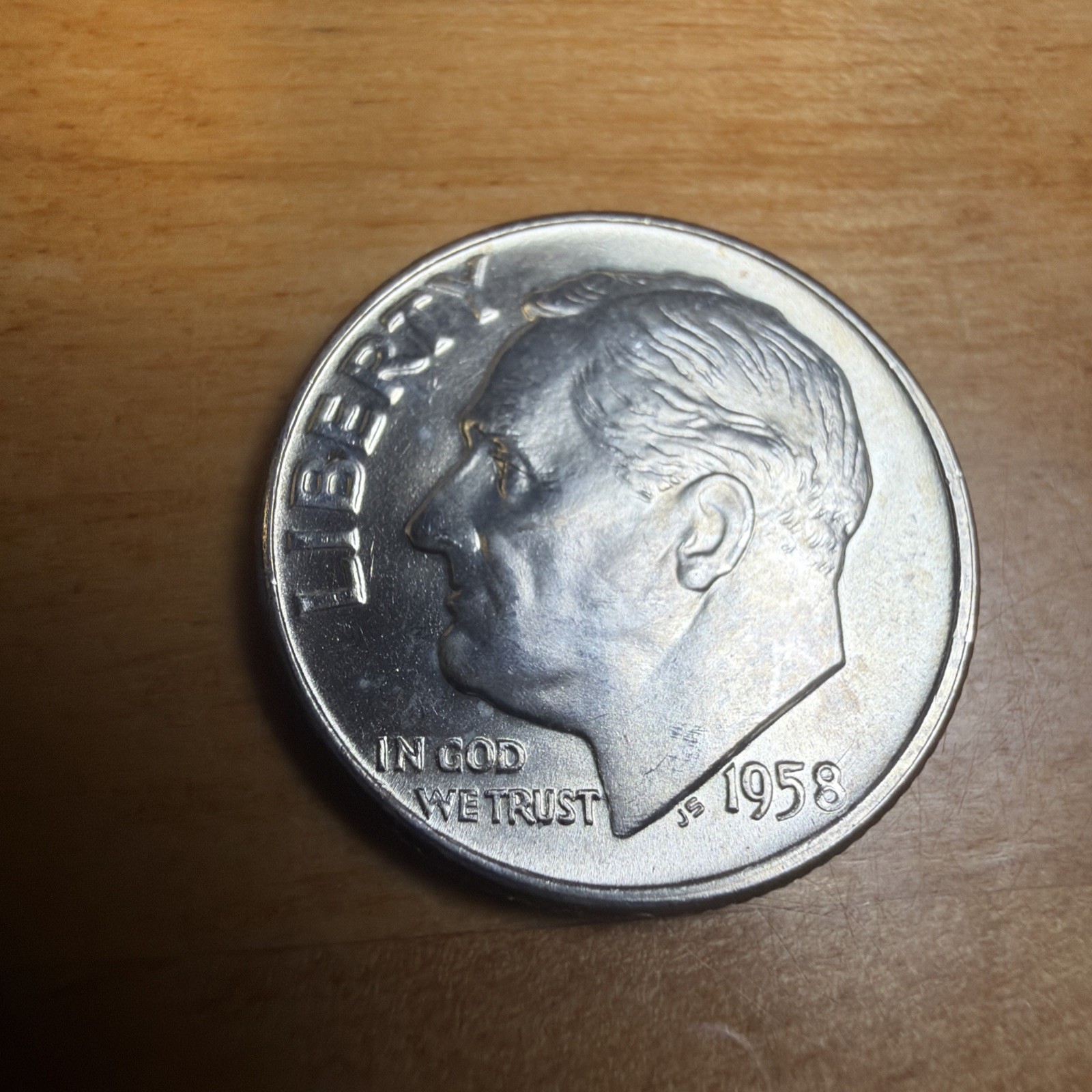 1958-D 10¢ Roosevelt Dime GEM BU - Free Shipping - NB8