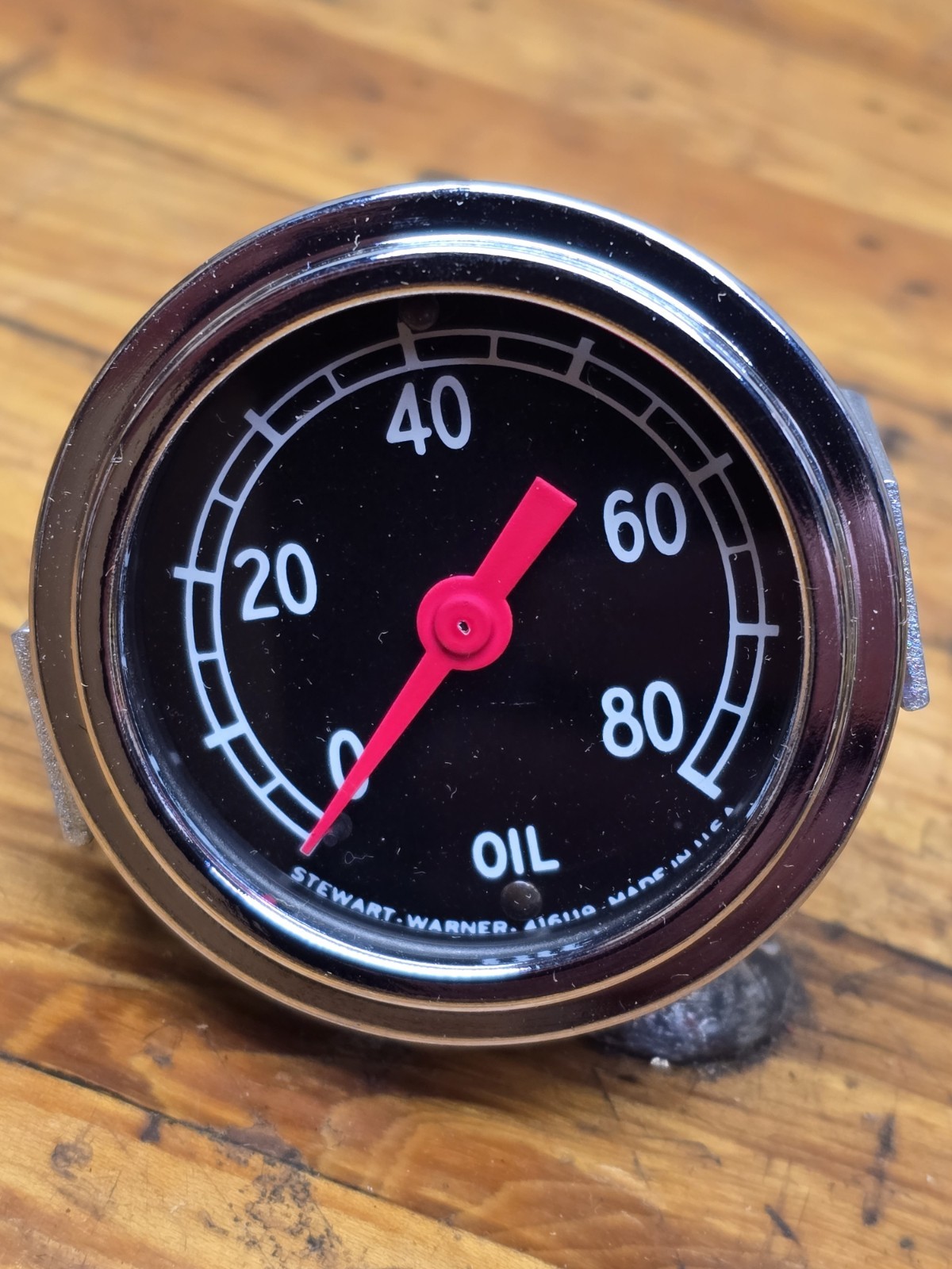 Vintage NOS Stewart Warner Oil Pressure Gauge 0-80psi NEW