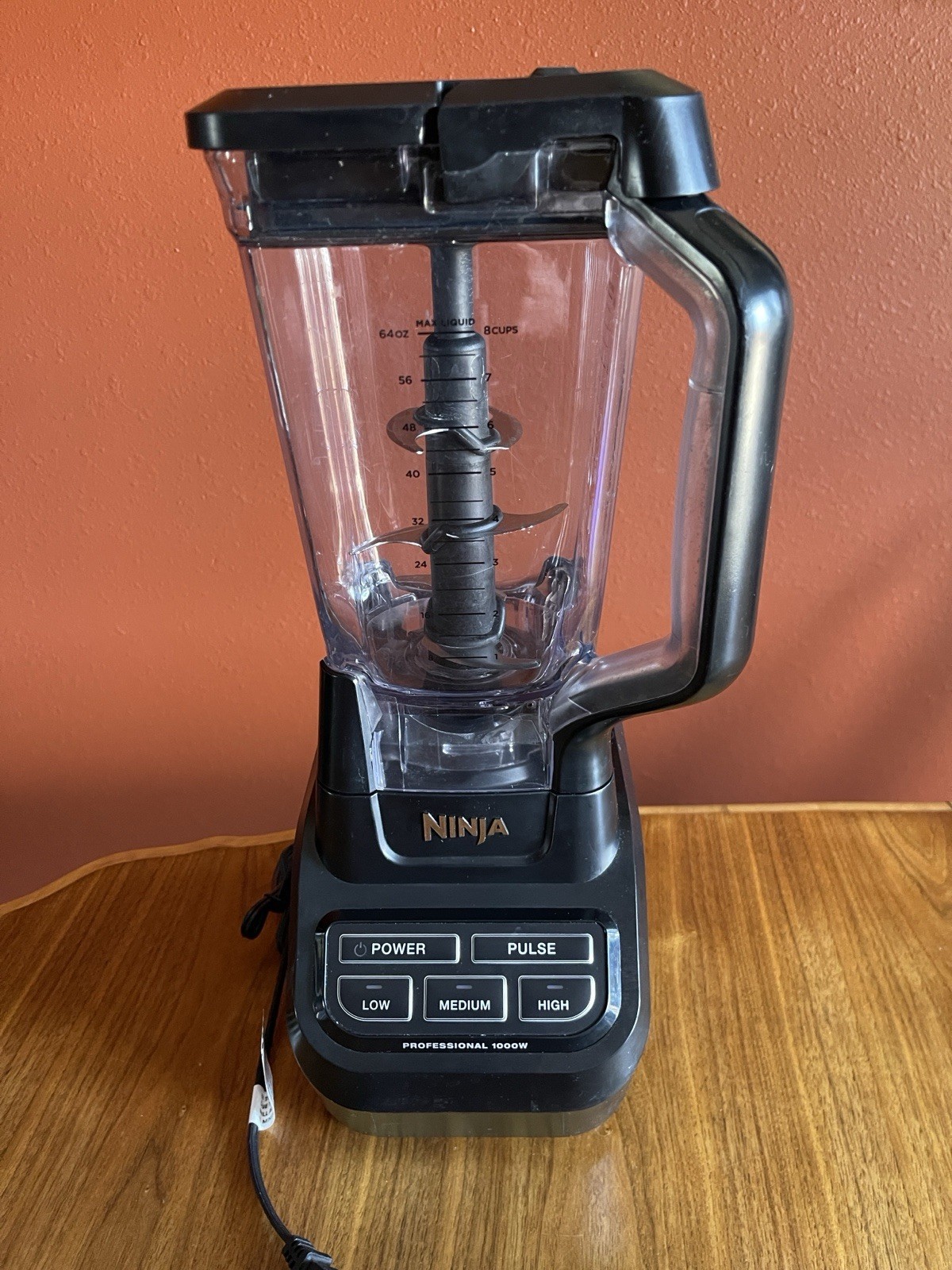 Ninja Professional 1000W Blender 64OZ