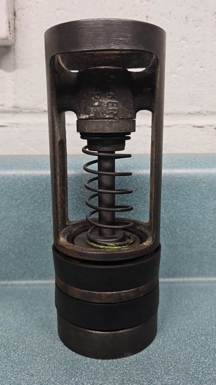 Baker SPD Forum Model F Drill Pipe Float Valve 480132432 Size 2F-3R