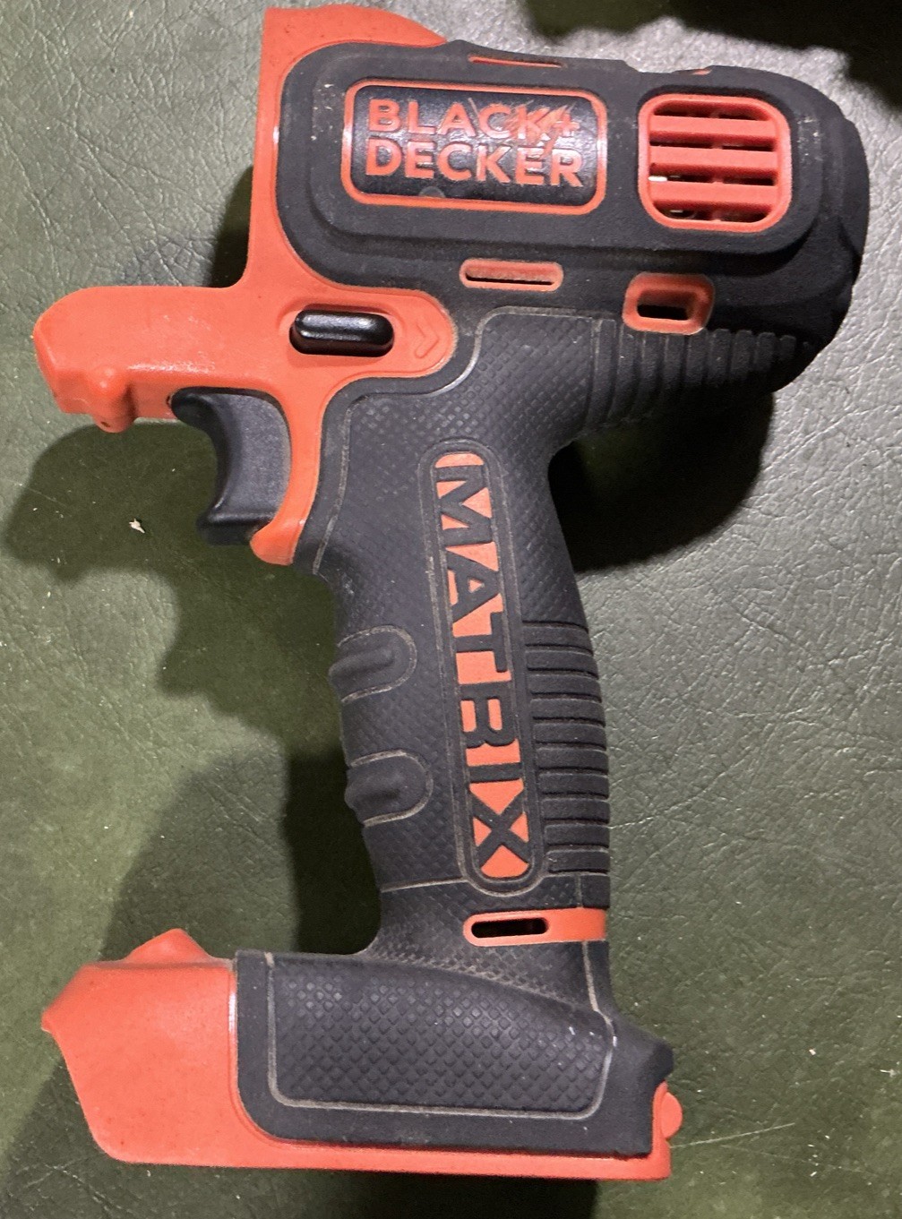 BLACK DECKER Matrix Tool Set BDCDMT120 Drill 4 Attachments, 2 Batteries, Charger