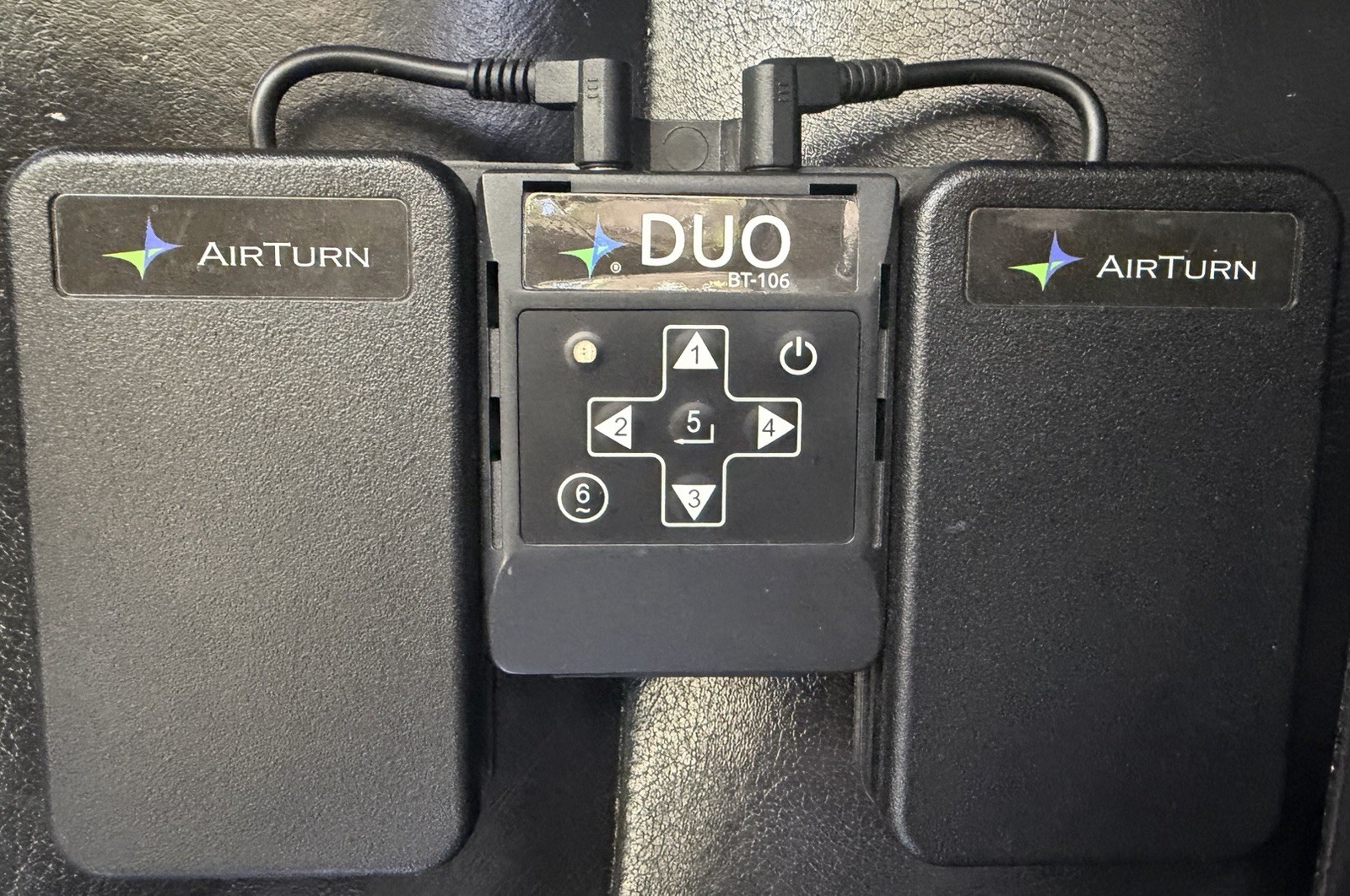 Airturn Duo BT-106 Hands-Free Controller (ATFS-2) - Device Only