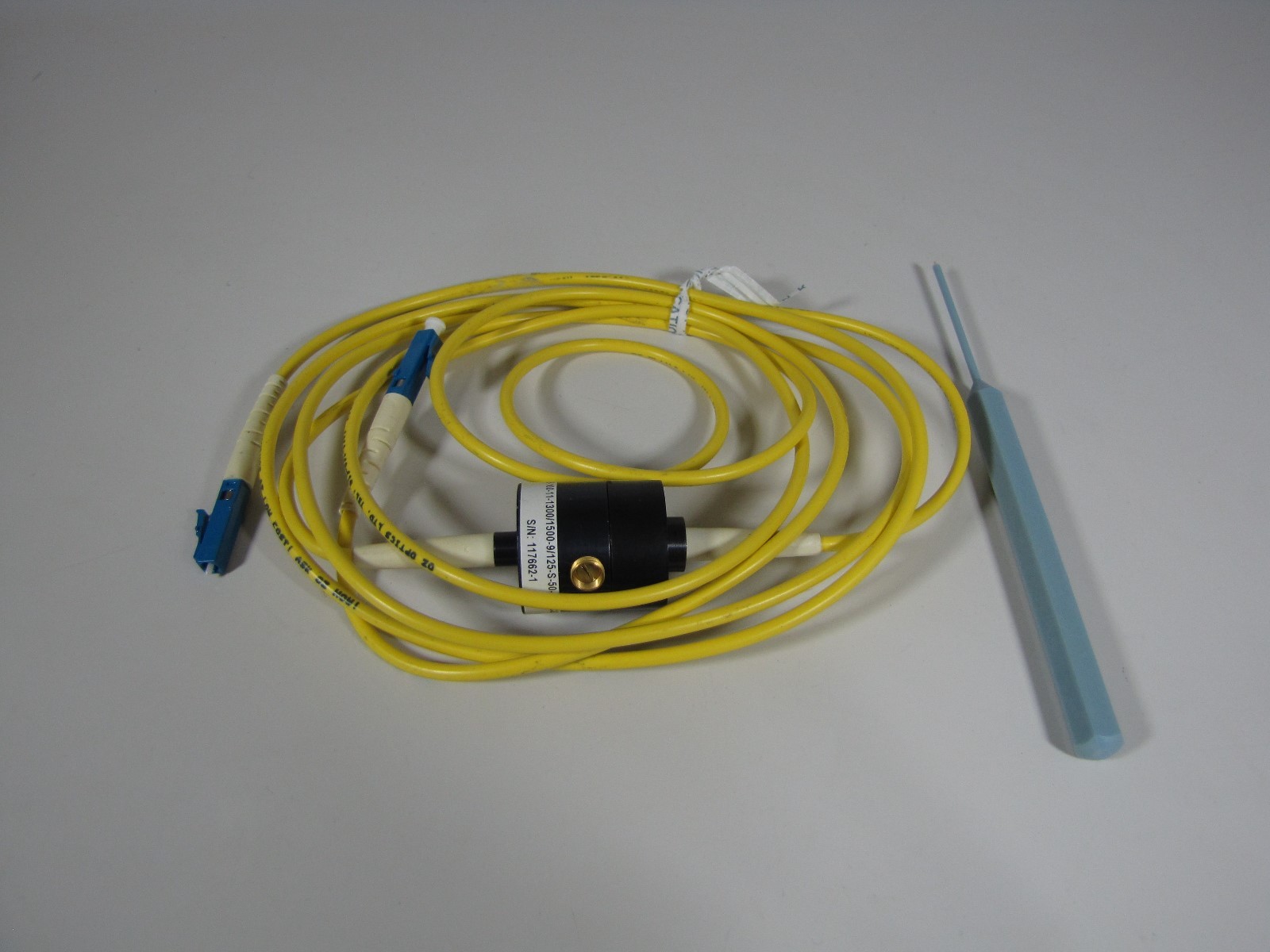 OZ Manual Variable Fiber Attenuator BB-100-11-1300/1500-9/125-S-50-LCULCU-3-1