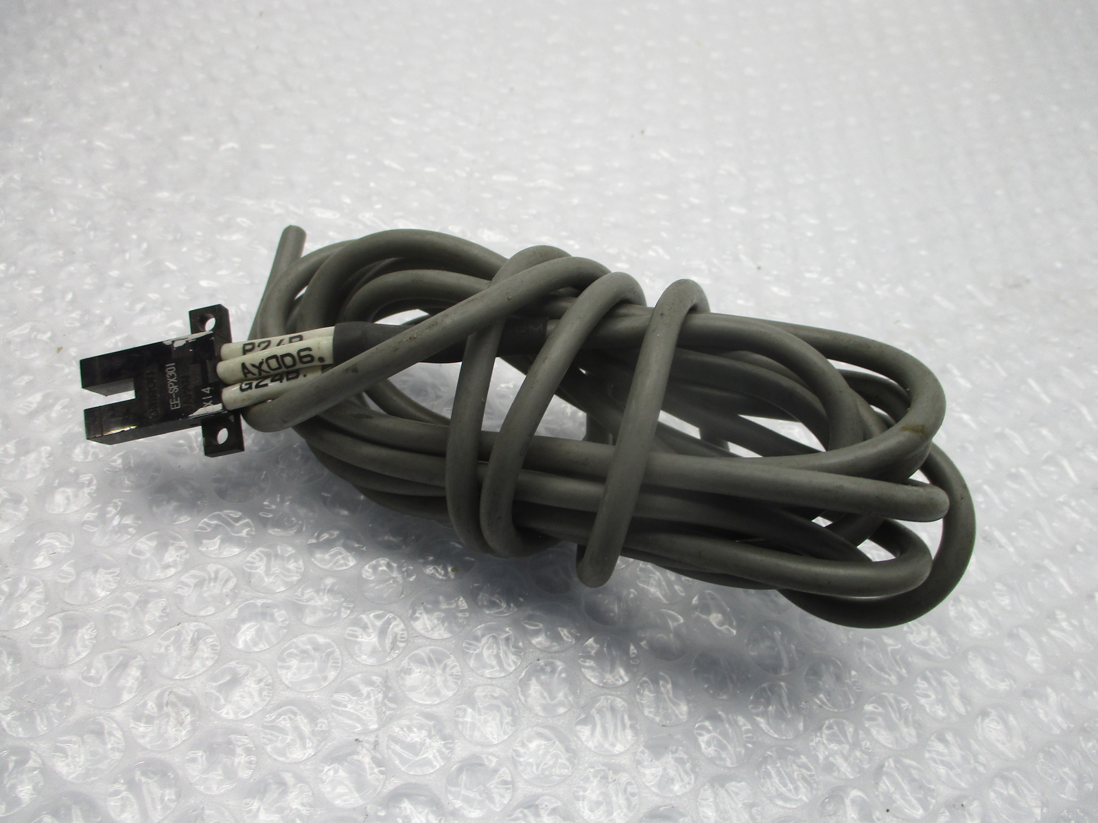 OMRON EE-SPX301 SENSOR UNMP