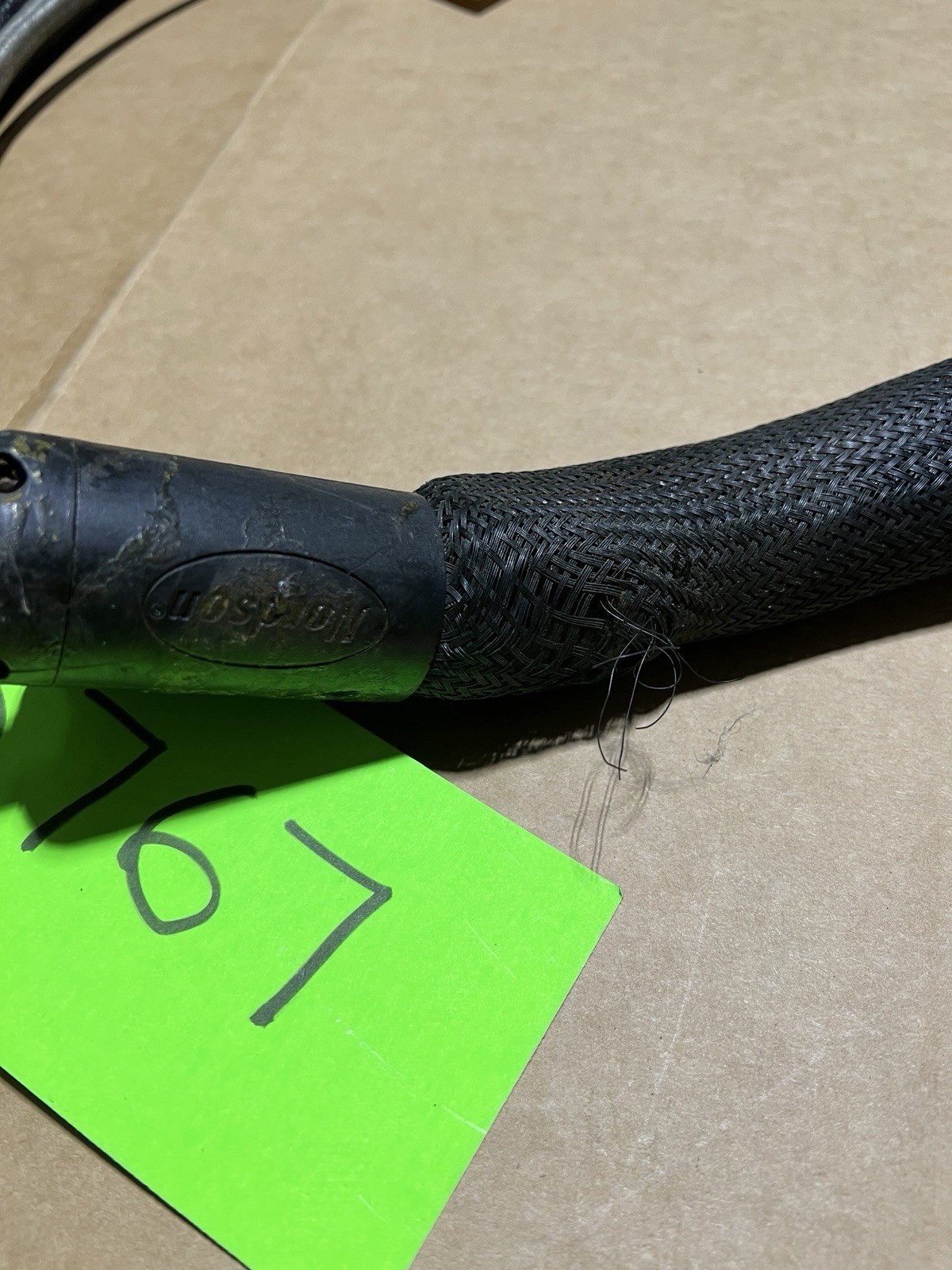 Nordson 6ft Hose PN274792C for Hot Melt Adhesive (Black), Rectangular Plug`