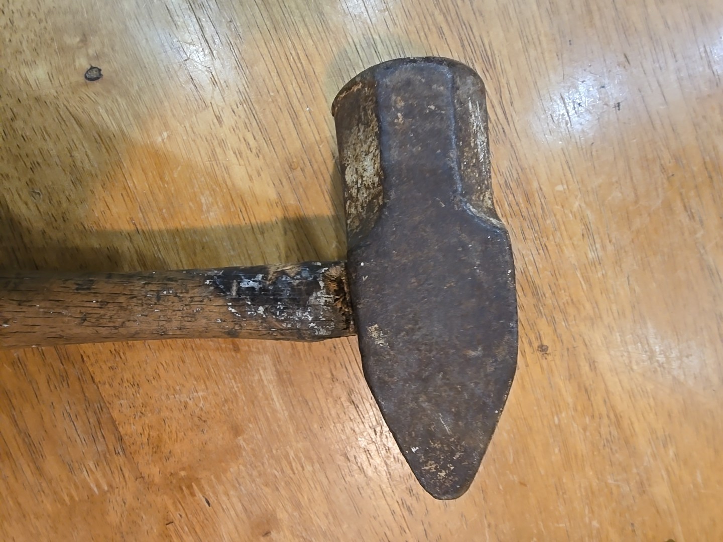 Hubbard 4 Pound Sledge Hammer Wood Handle