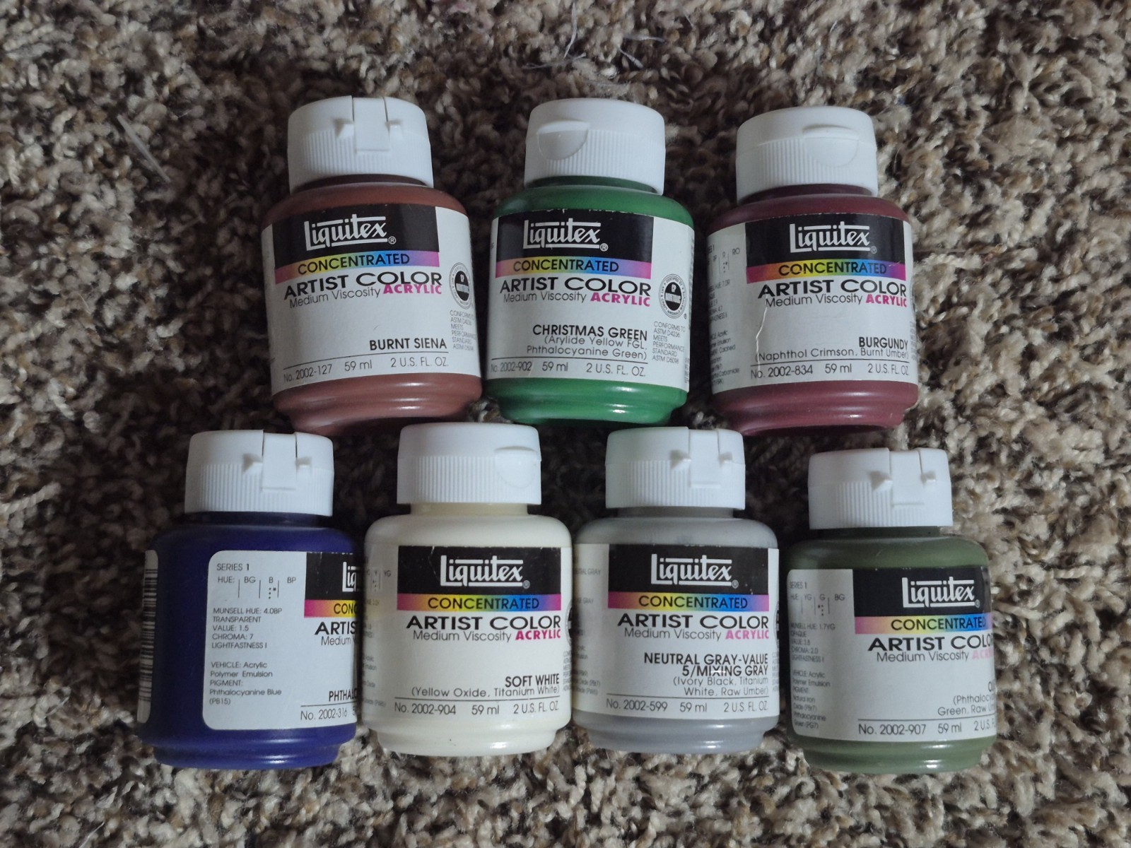 Small lot of 7 Liquitex Acrylic Artist Color Concentrate 2 oz./59 ml tubs