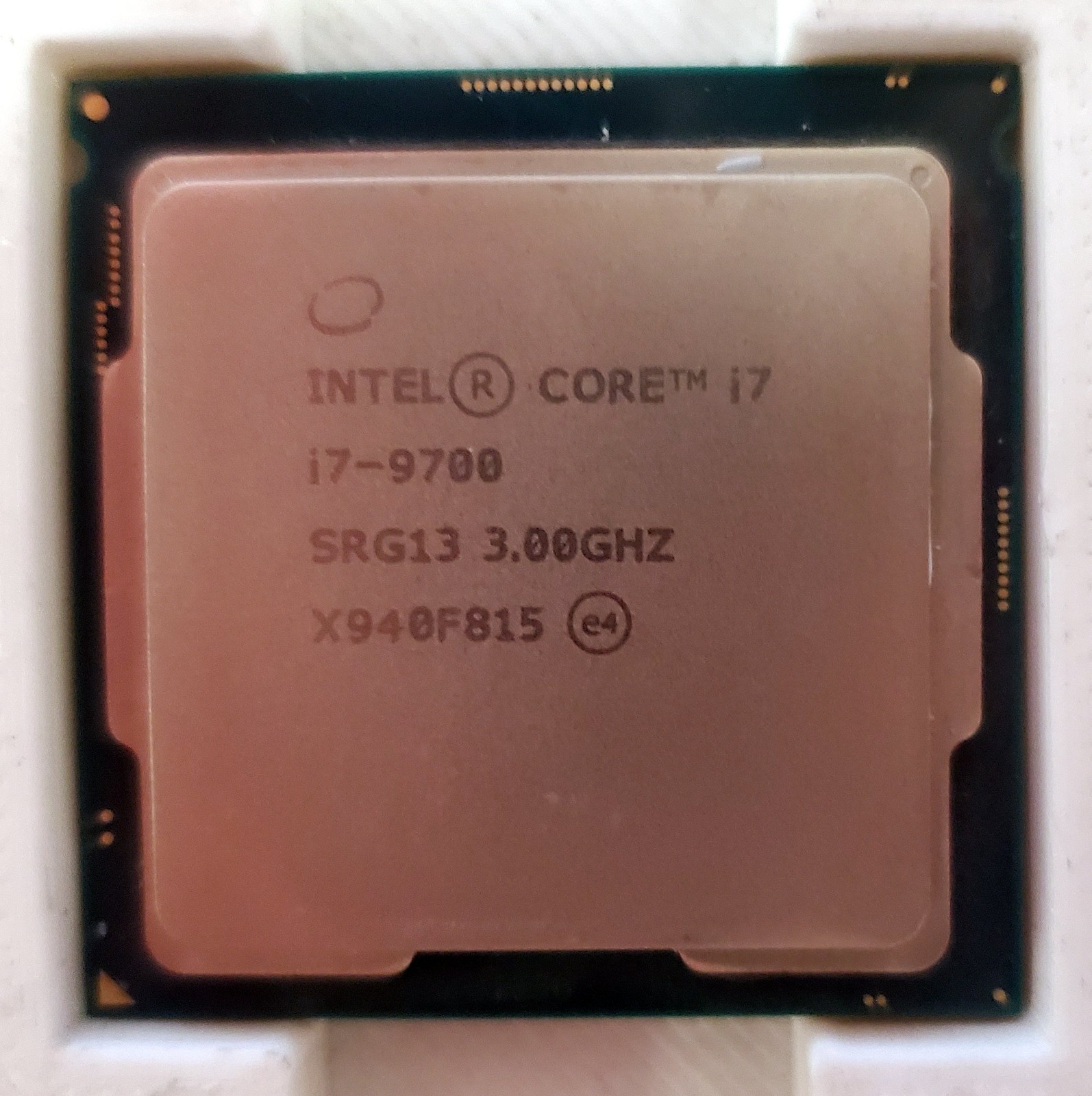 Intel Core i7-9700 SRG13 3.00GHz 8-Core Desktop CPU Processor LGA1151 12MB