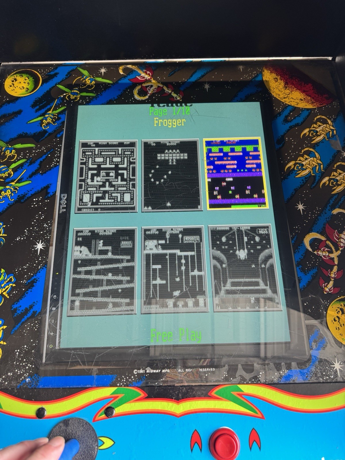 Galaga Arcade Game Plus