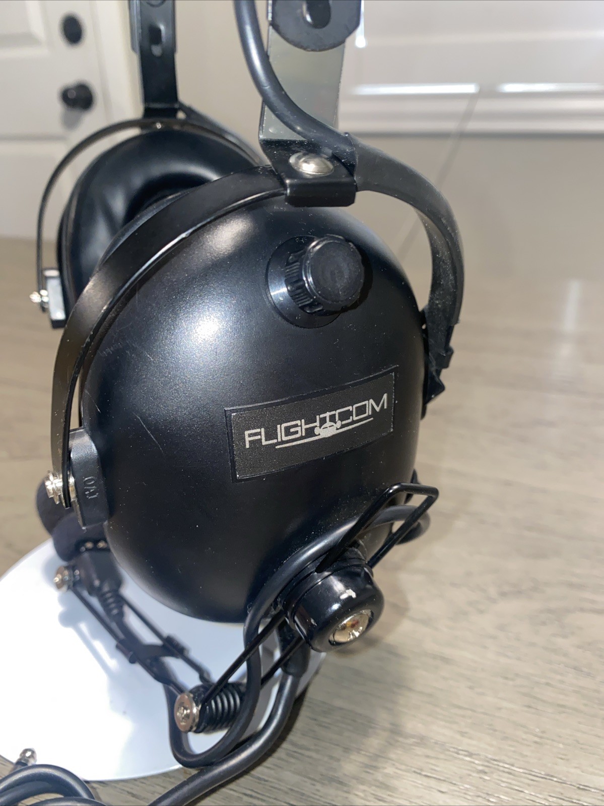 Flightcom Aviation Headset with Mic Untested As Is Very Good Conditon