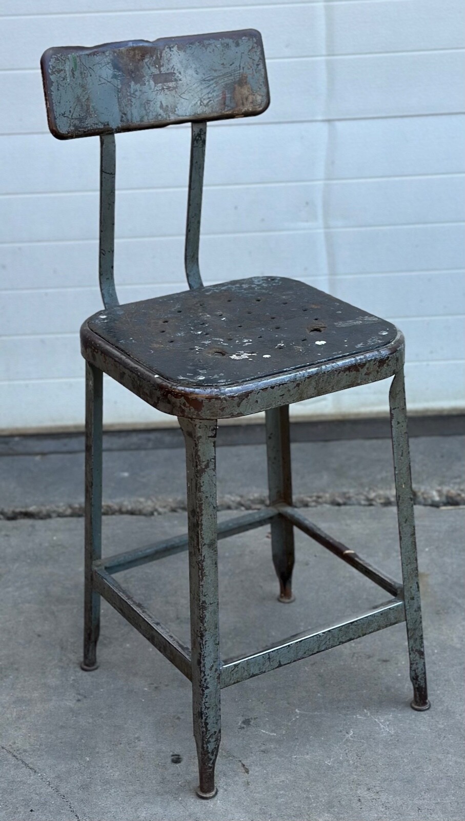 Vintage Industrial Shop Stool / Drafting Stool  w/ Backrest 22" High (5319)