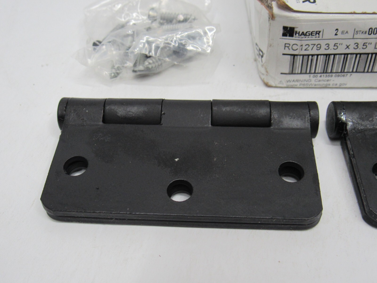 Hager RC1279 3.5" x 3.5" L1 Hinges Box of 2 Black