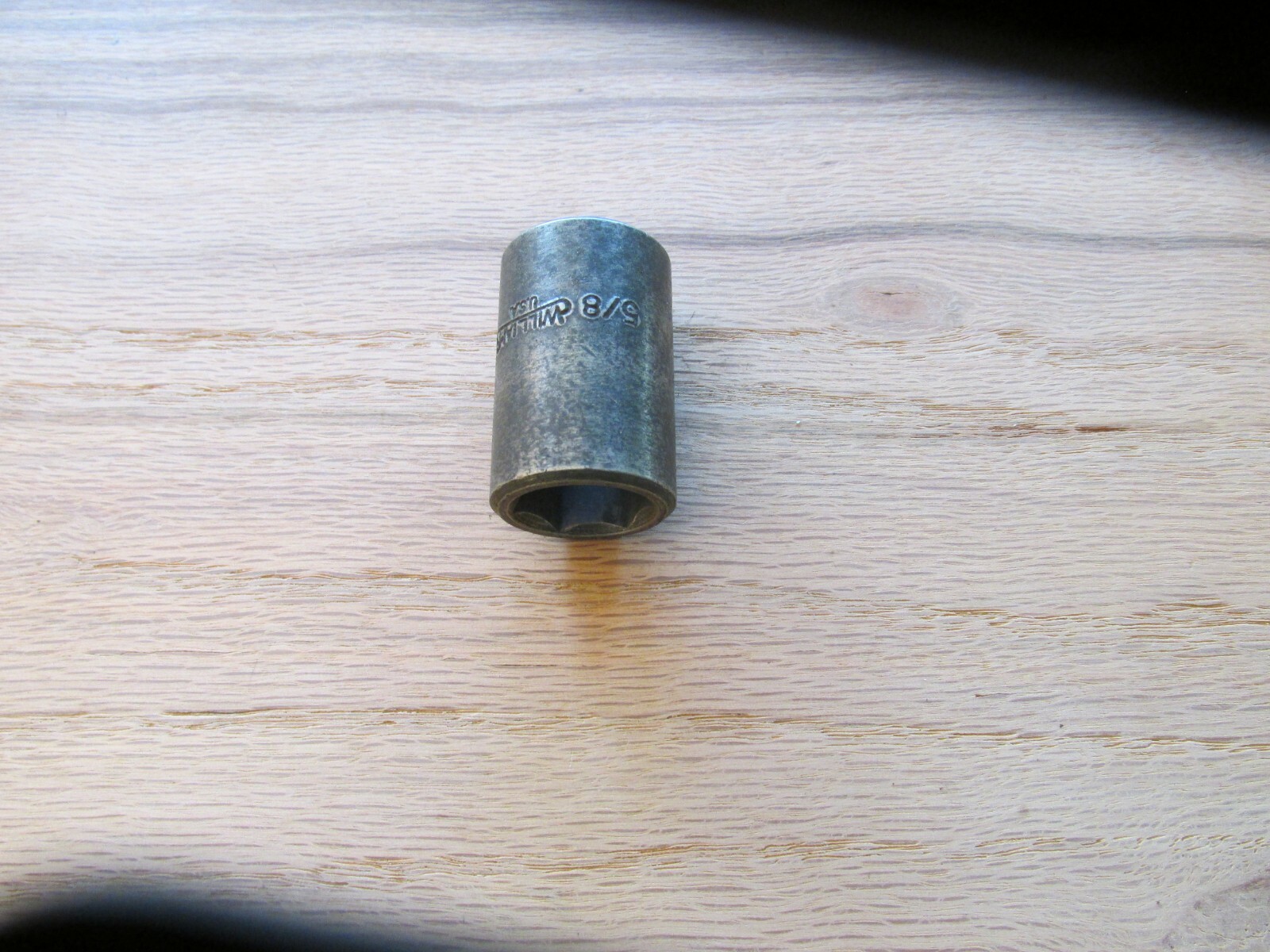 Vintage Williams 4-620  5/8"  Socket, 1/2" drive, 6 point,    USA