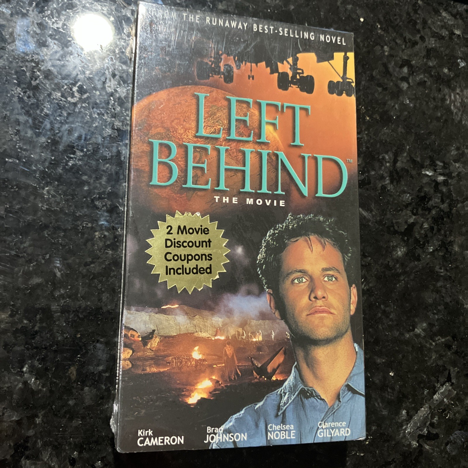 New Sealed VHS LEFT BEHIND Kirk Cameron Brad Johnson Free Shipping!