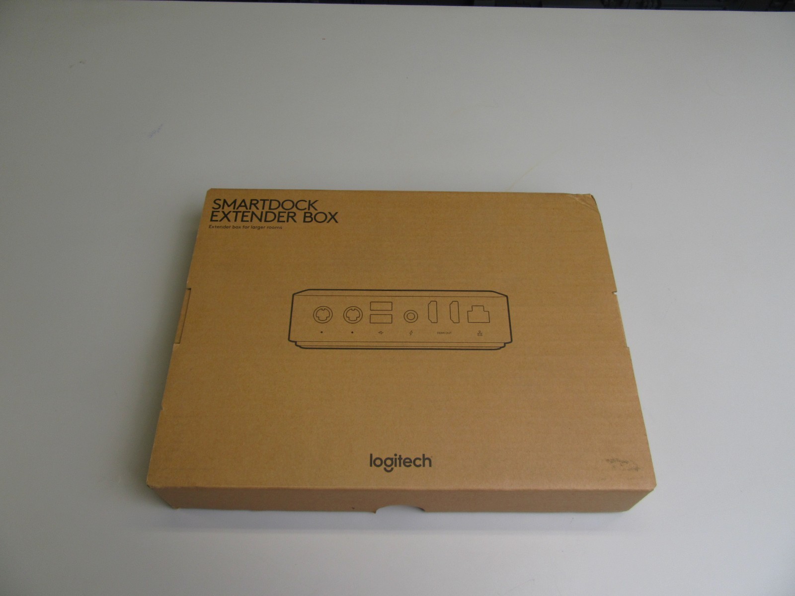 Logitech SmartDock Extender Box for Larger Rooms V-U0041 new