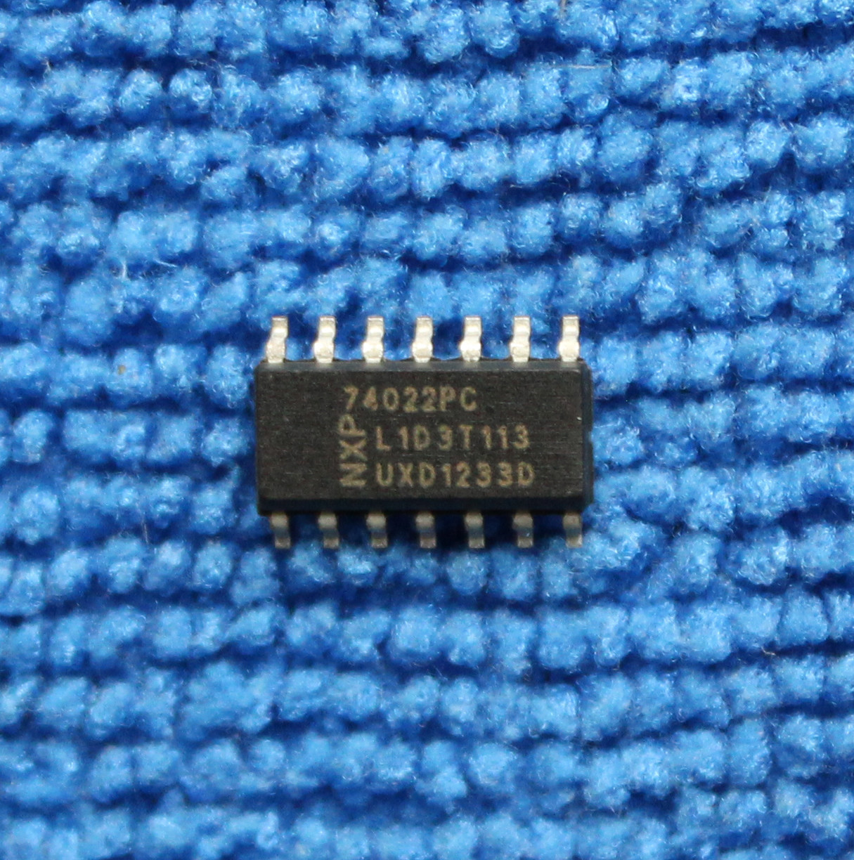10pcs 74022PC 74022 New SOP IC Chip