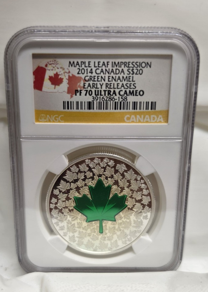 2014 Canada Silver Maple Leaf Impression Green Enamel NGC PF70UC -