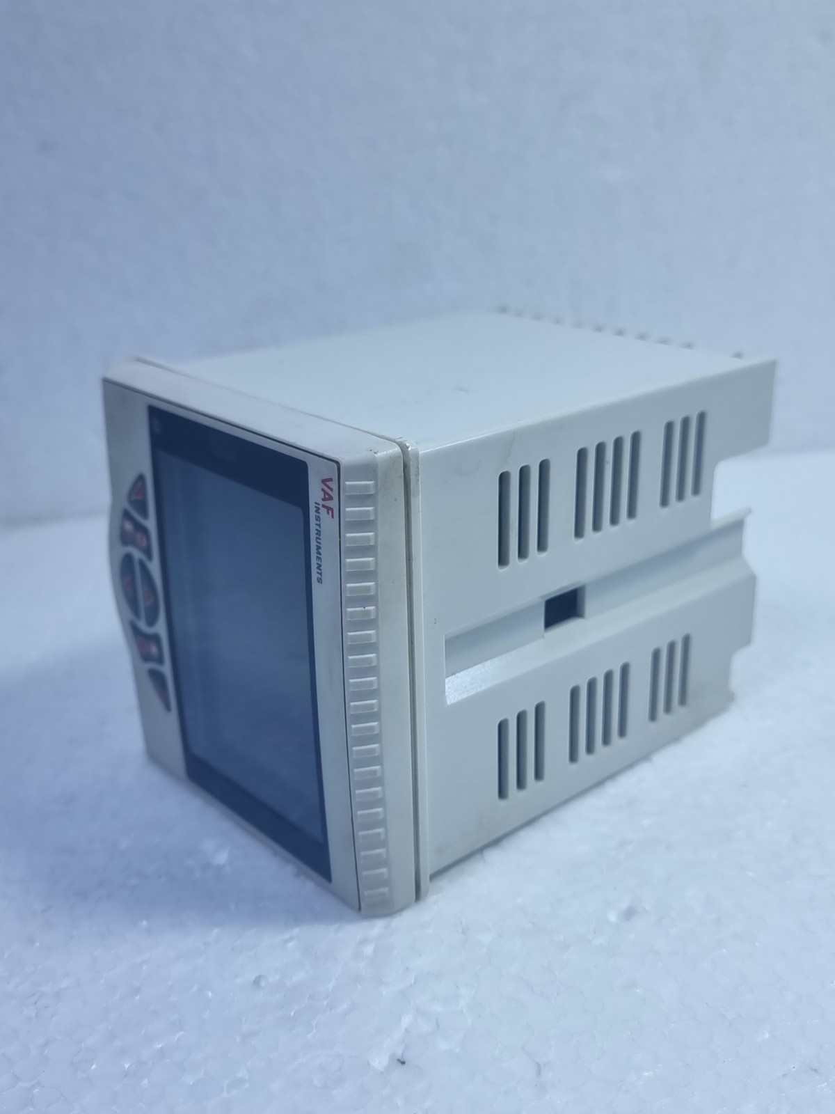 VAF INSTRUMENTS CM30/2VOSOEB/S02 Viscosity Controller 100-240VAC