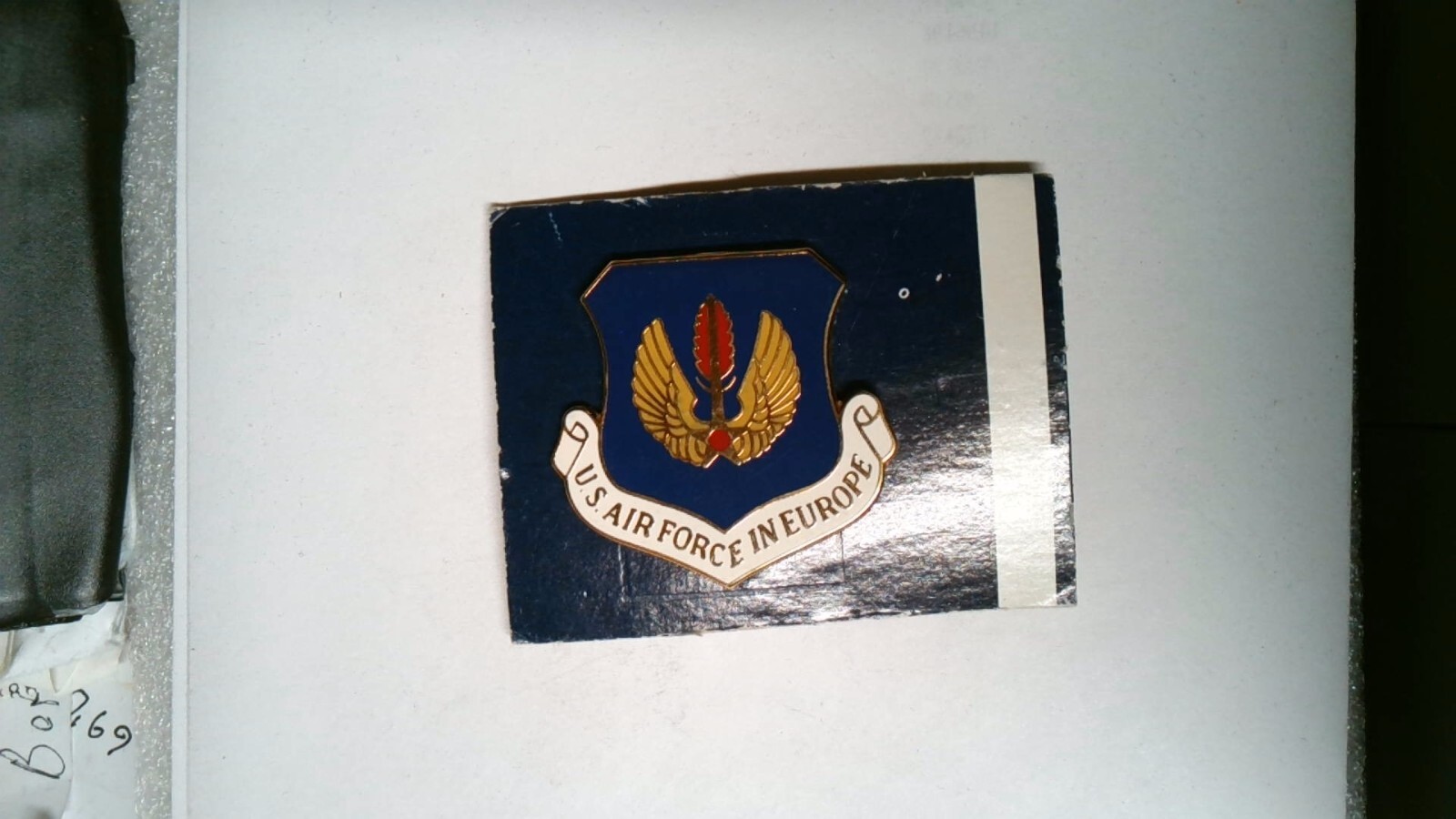 MILITARY INSIGNIA BADGE CREST US AIR FORCE IN EUROPE LARGE ONE INCH