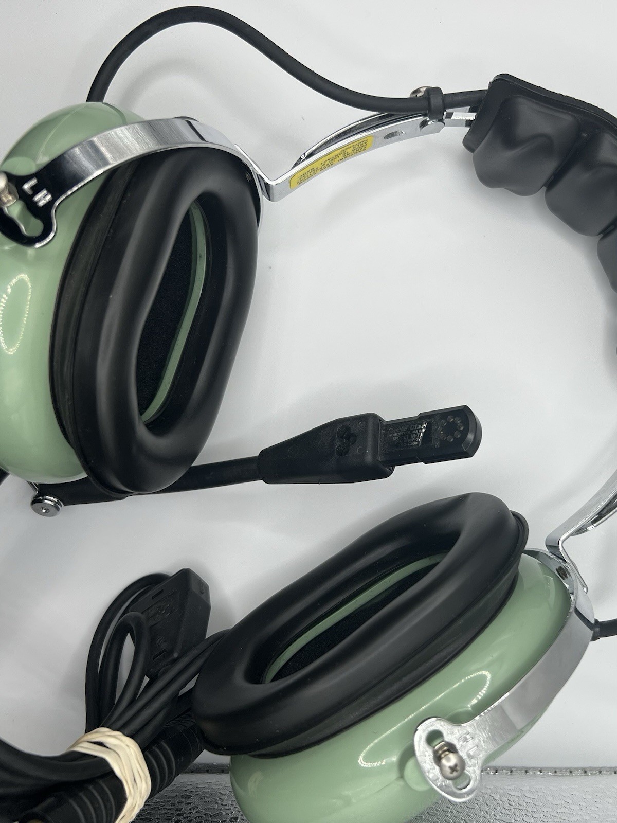 David Clark H10-60 Aviation Headset With M-7A Microphone (LIKE NEW CONDITION)