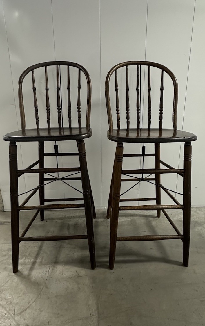 Antique Pair Of Spindle Back Early American Bar Stools Braced Legs Buyer$Ship