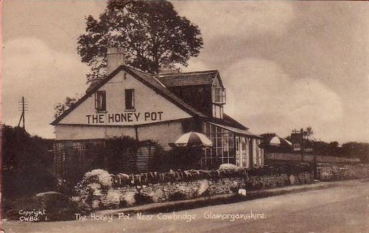 Cowbridge Wales The Honeypot Near Cowbridge OLD PHOTO