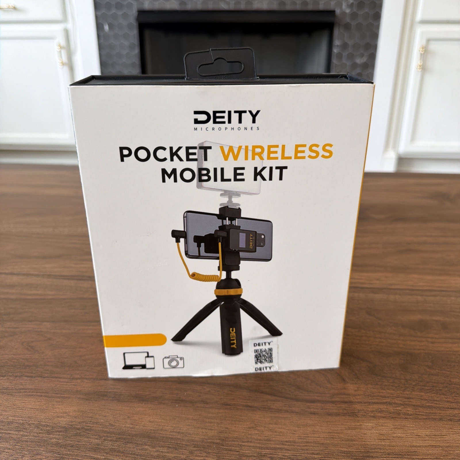 Deity Pocket Wireless Mobile Mic Kit 2.4GHz Compact
