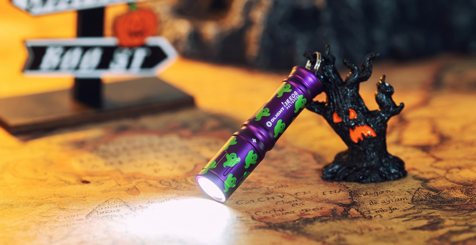 Olight I3E EOS Halloween Ghost Keychain Waterproof Flashlight, 90 Lumens, 1 AAA