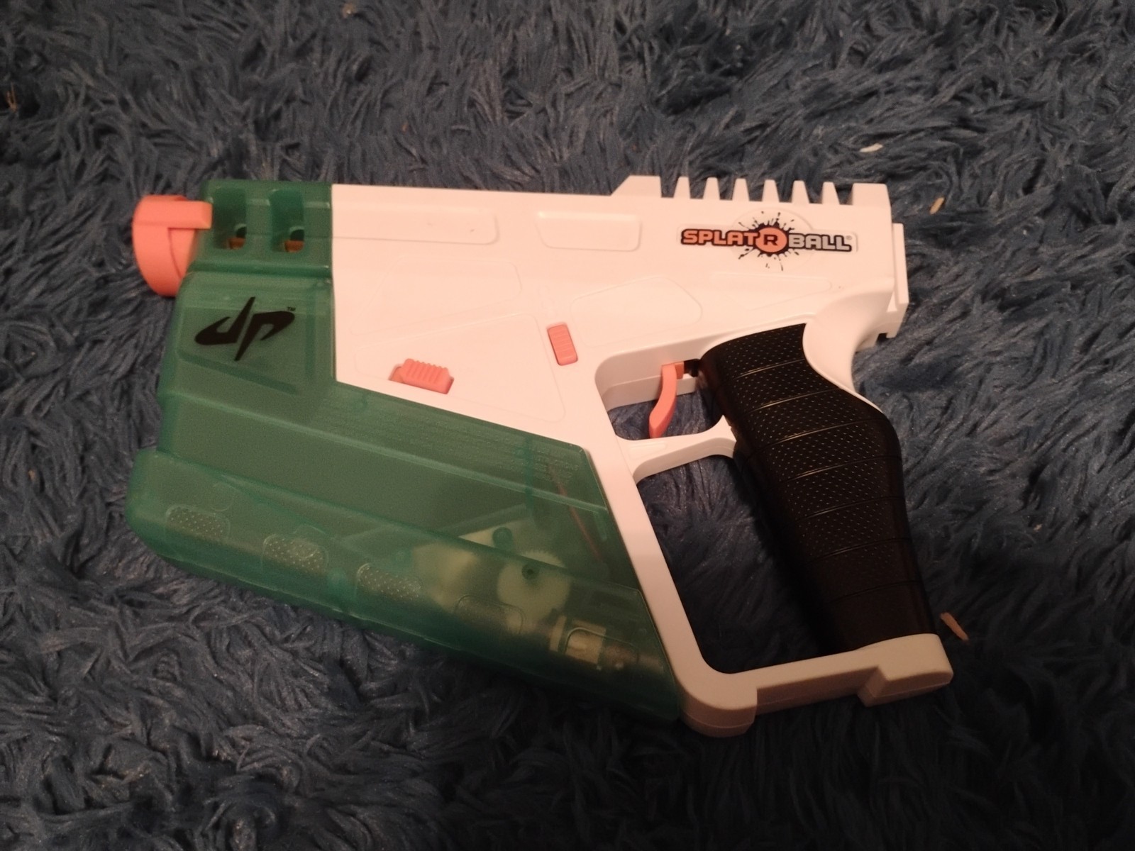 Splat R Ball Dude Perfect Blaster With Glow In The Dark Pyro Ammo Rechargeable